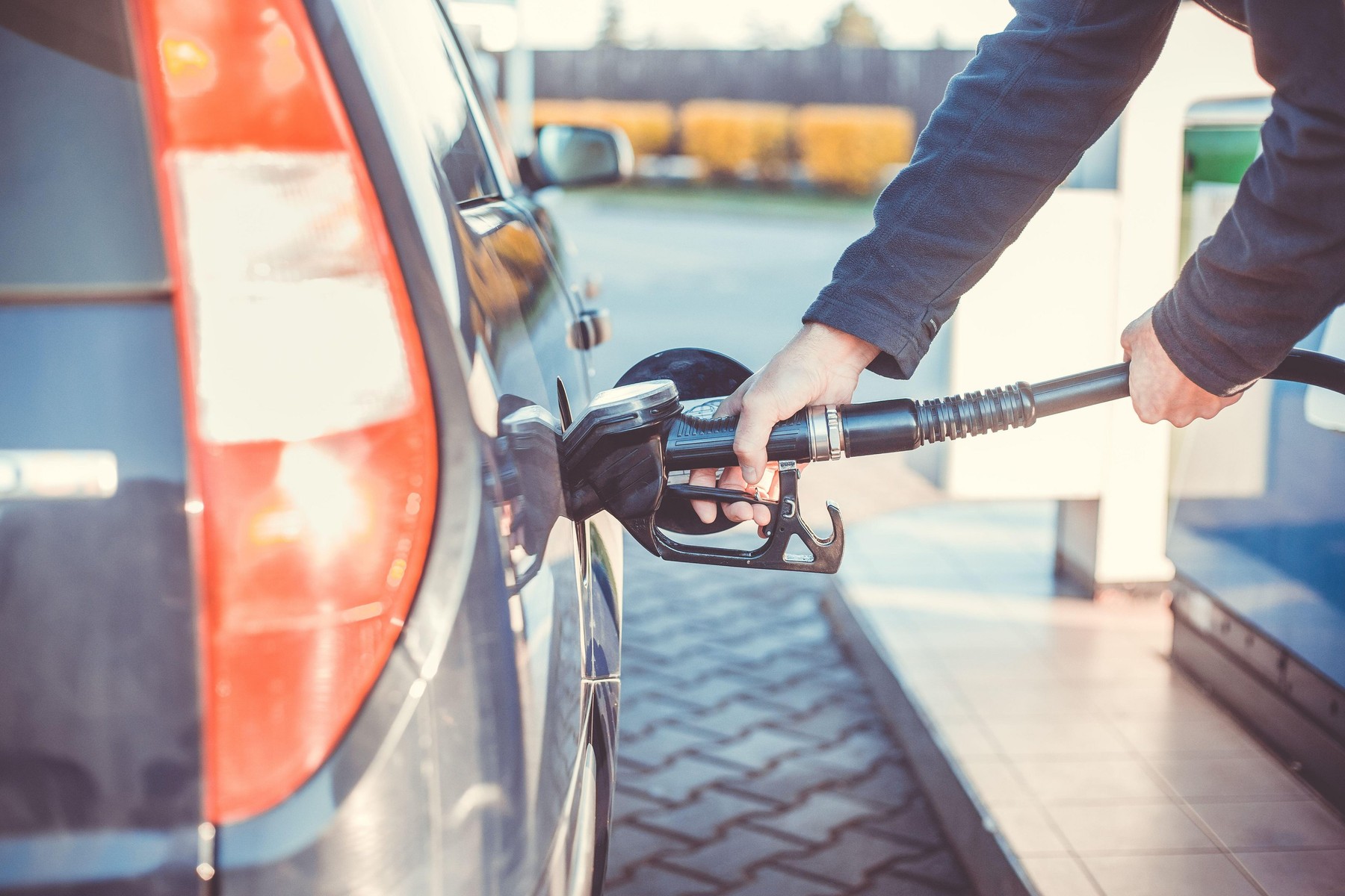 Motorina a ajuns la prețul de la începutul războiului din Ucraina