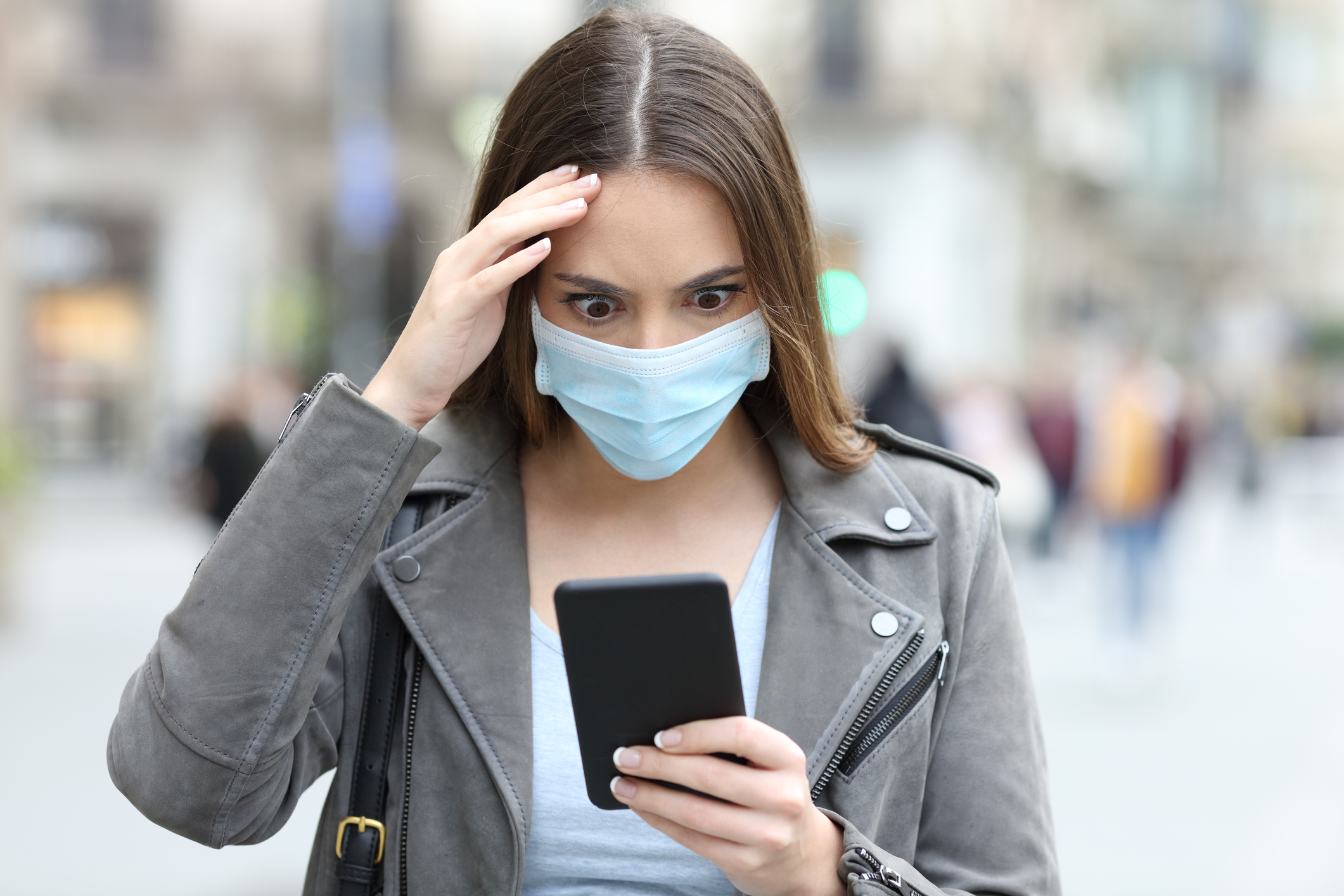 Prima aplicație care te avertizează dacă ai intrat în contact cu o persoană infectată cu Covid, lansată în România. Cum funcționează