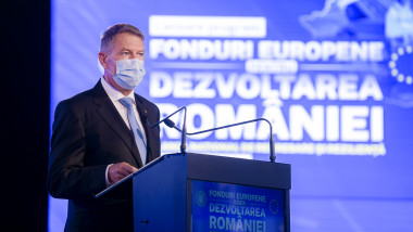 Președintele Klaus Iohannis rostește un discurs la evenimentul de lansare a Planului Național de Redresare și Reziliență