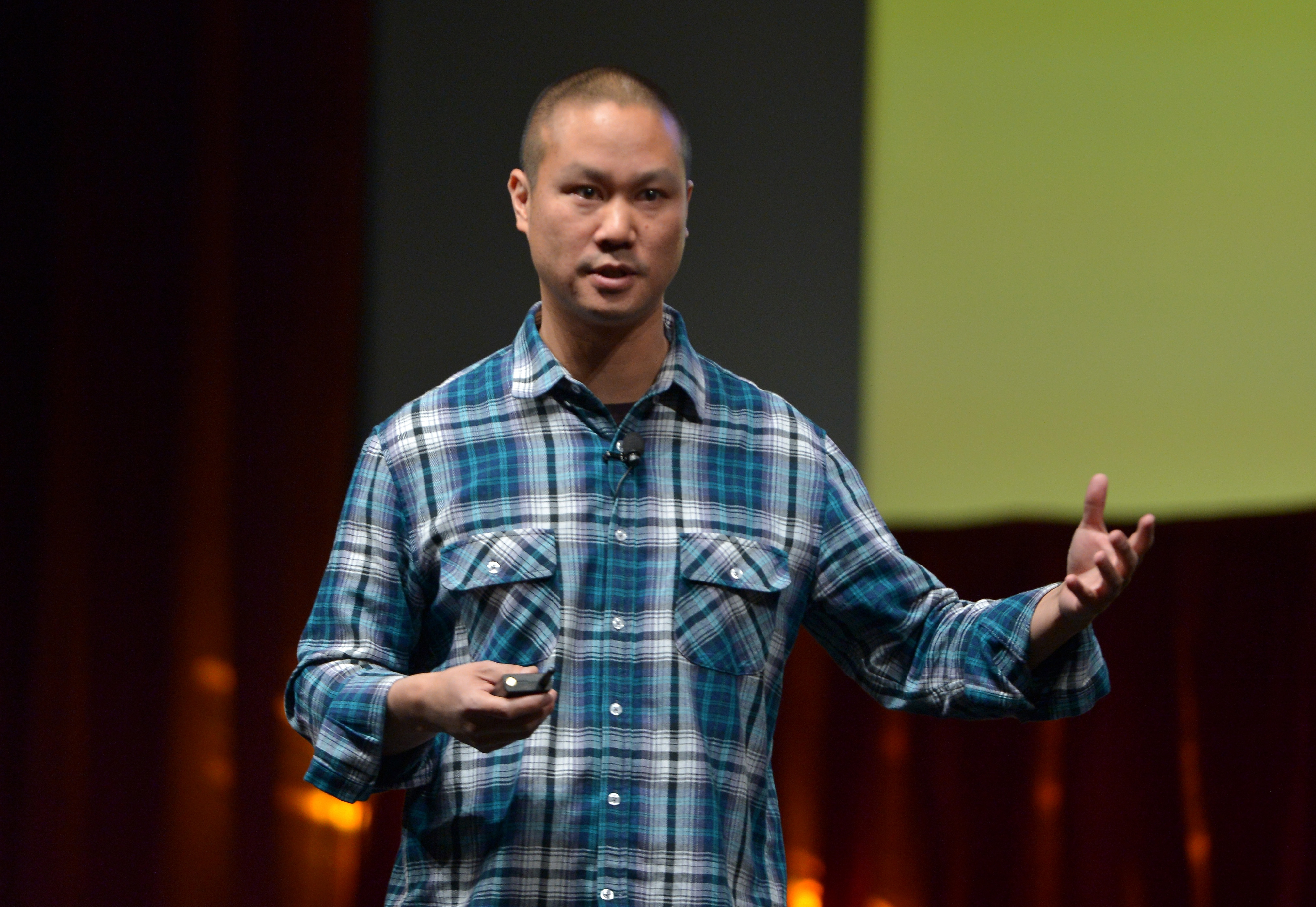 Tony Hsieh, un cunoscut milionar american, a murit la 46 de ani în urma unui incendiu