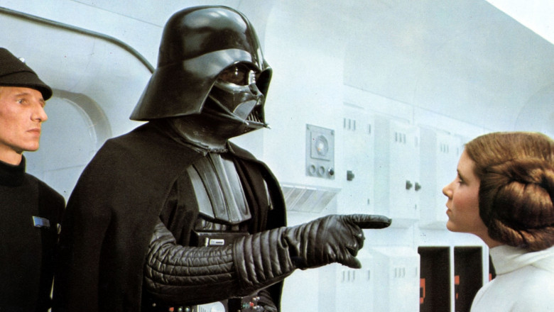 Darth Vader și Prințesa Leia în Star Wars, trilogia originală.