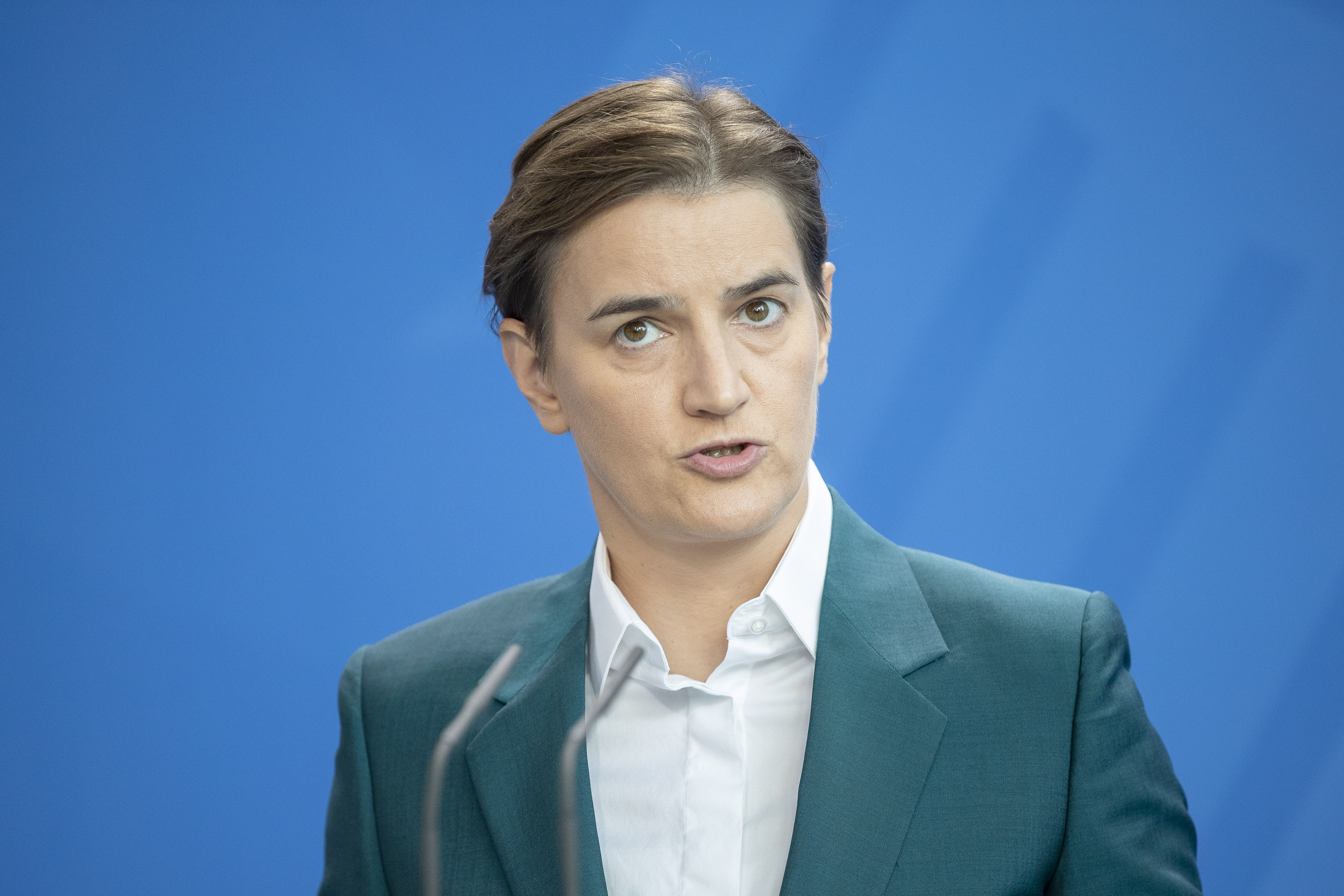 Serbia renunță la expulzarea ambasadorului Muntenegrului
