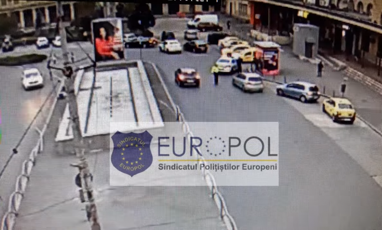 Bărbatul care a lovit cu mașina un polițist în București riscă să ajungă la închisoare pentru ultraj