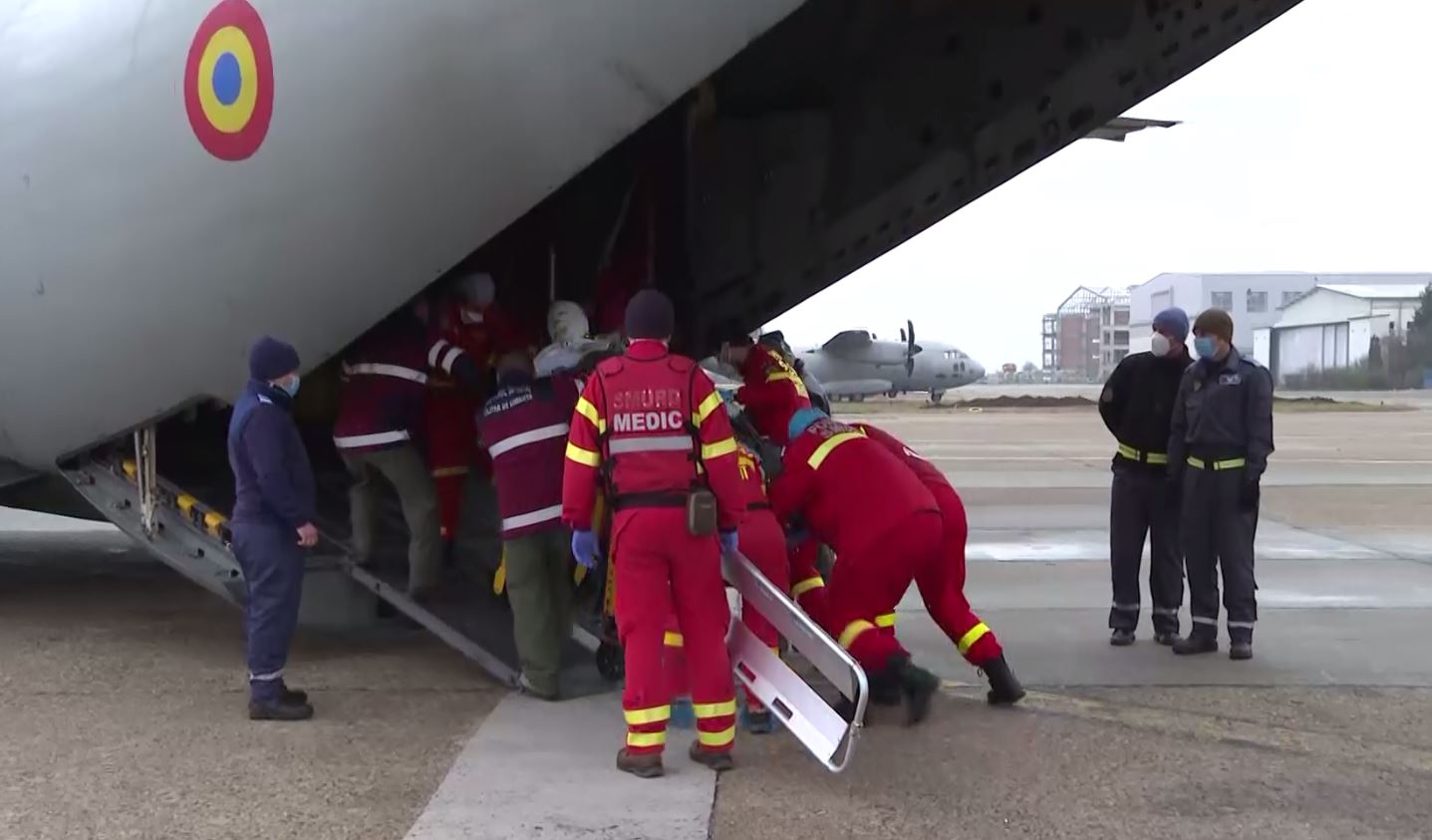 O aeronavă C-27J Spartan a transportat în Austria și Germania trei pacienți cu arsuri grave