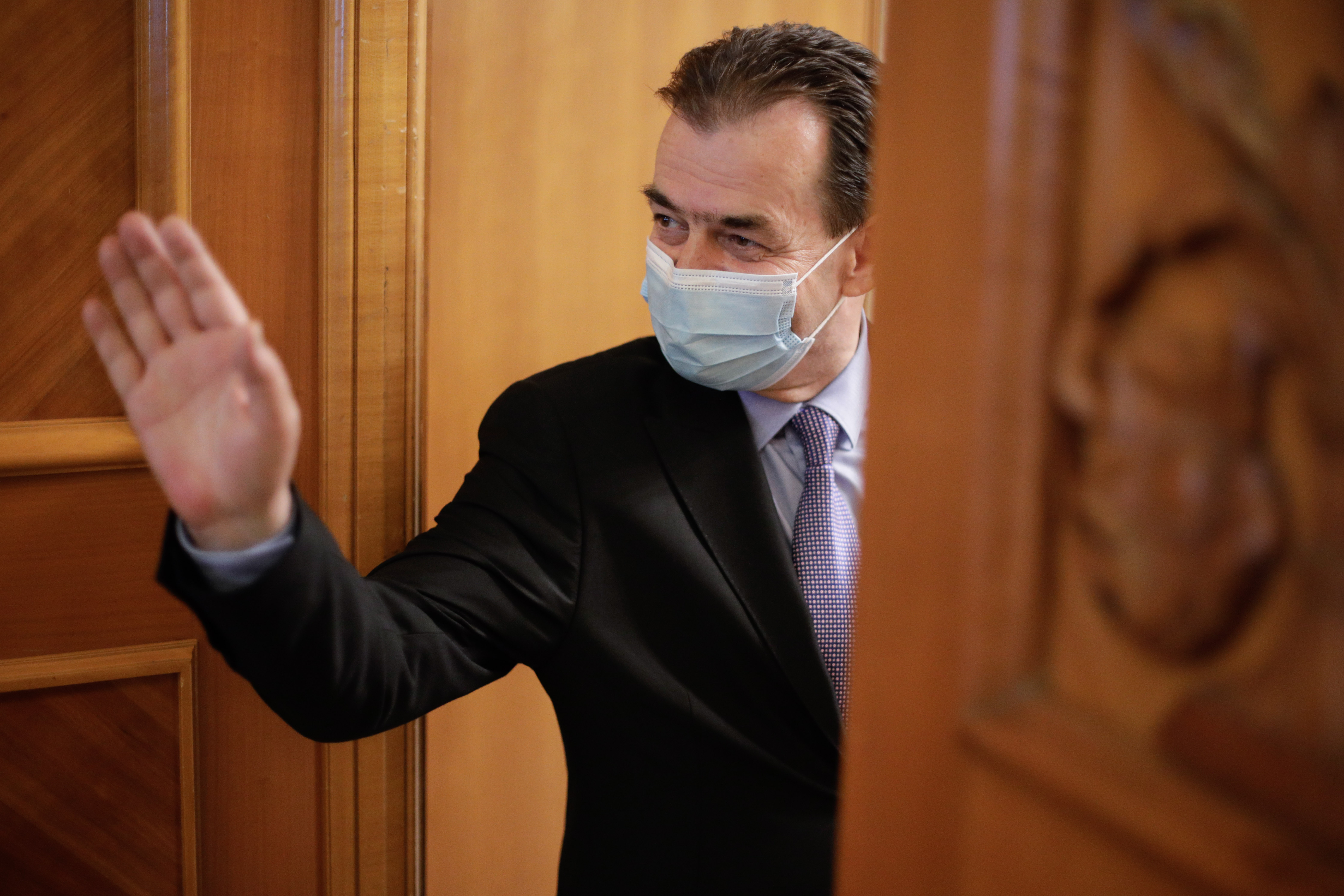 Ludovic Orban și-a dat demisia din funcția de prim-ministru. Nicolae Ciucă va prelua interimatul