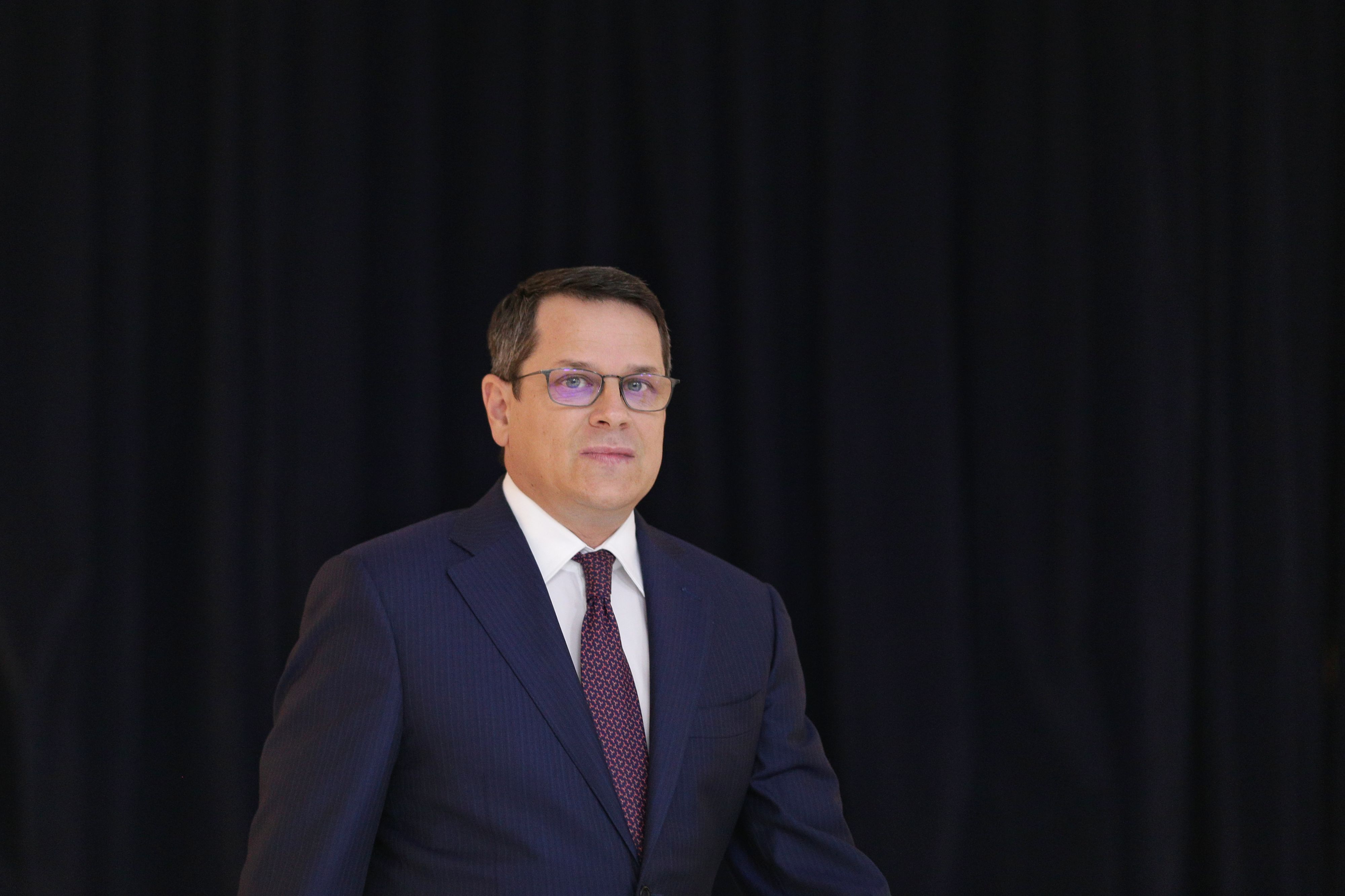 Surse: Nume surpriză pe lista scurtă pentru propunerea de premier: Eduard Hellvig și Virgil Popescu