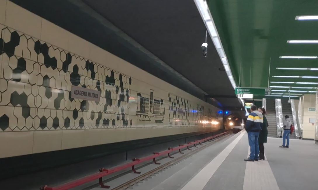 Acces afectat la noua stație de metrou Academia Militară din cauza unei avarii la o conductă de apă