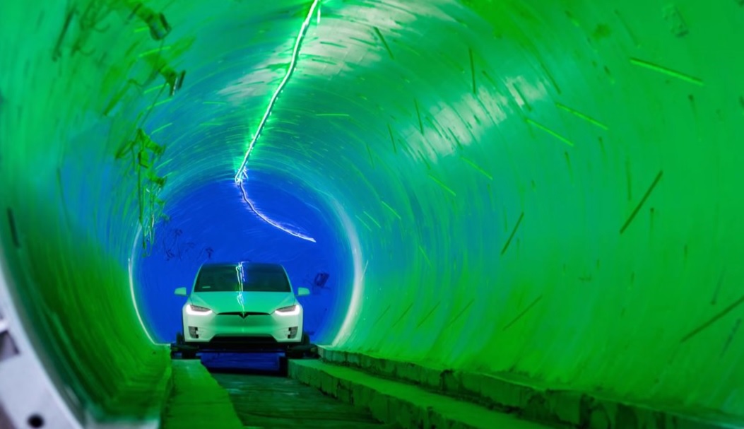 Agitație în Las Vegas după ce Elon Musk a anunțat că va construi tuneluri pe sub oraș 