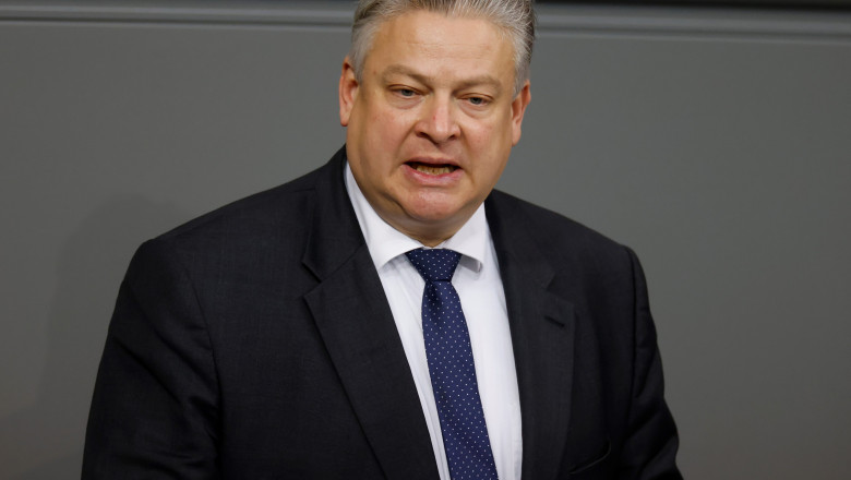 Thomas Seitz in parlamentul german, fără mască