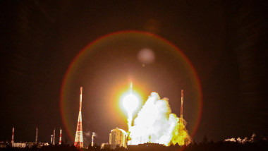 lansare racheta soyuz de pe cosmodromul din orientul extrem rus