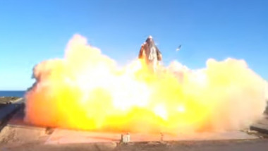 Racheta Starship a explodat la aterizare.