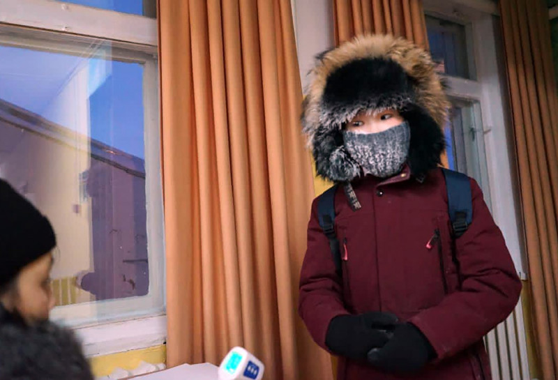 Bravest children in the world go to school in blistering cold of minus 51C