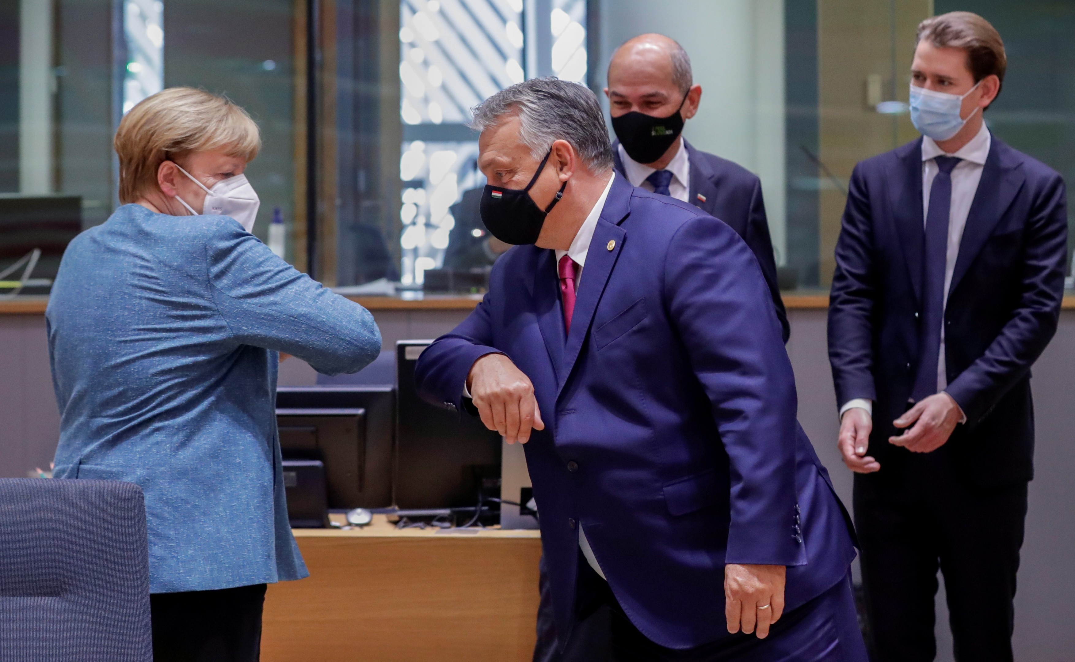 Liderii UE încearcă să rezolve problema bugetului. Acord cu Polonia și Ungaria pentru deblocare banilor europeni