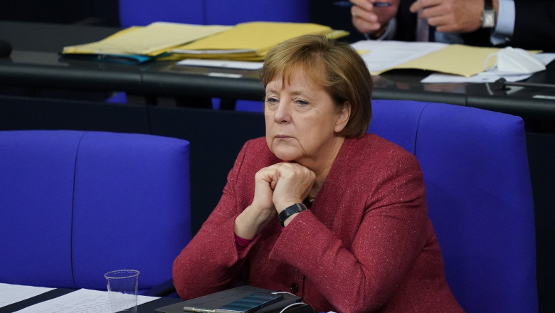 Angela Merkel în Bundestag.