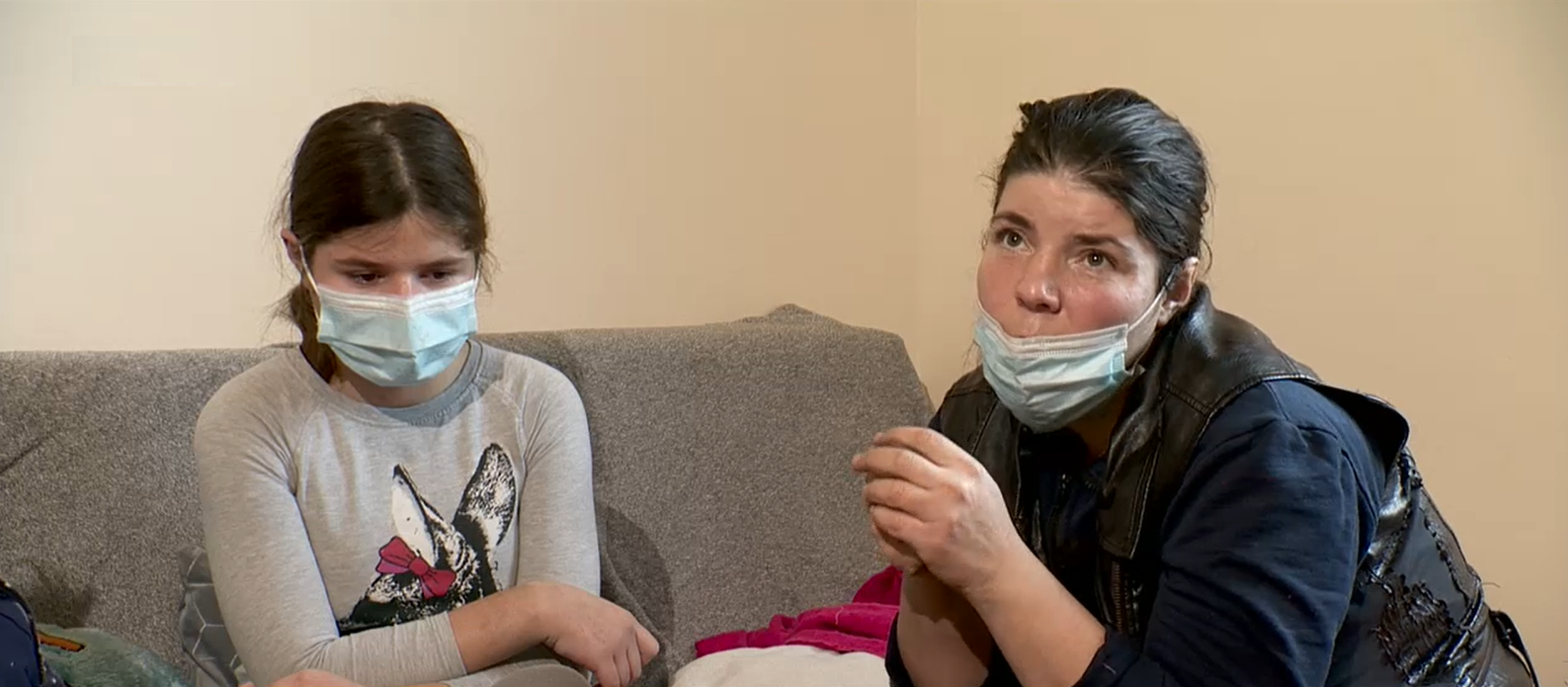 Când ceilalți copii se gândesc ce să le aducă Moș Crăciun, Maria are grijă de frații mai mici: „Nu am avut timp să mă gândesc”