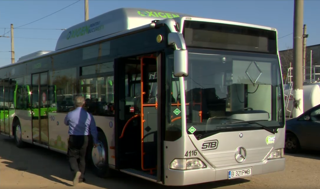 STB resuscitează autobuzele vechi ca să lupte cu poluarea. 500 de vehicule vor trece pe gaz