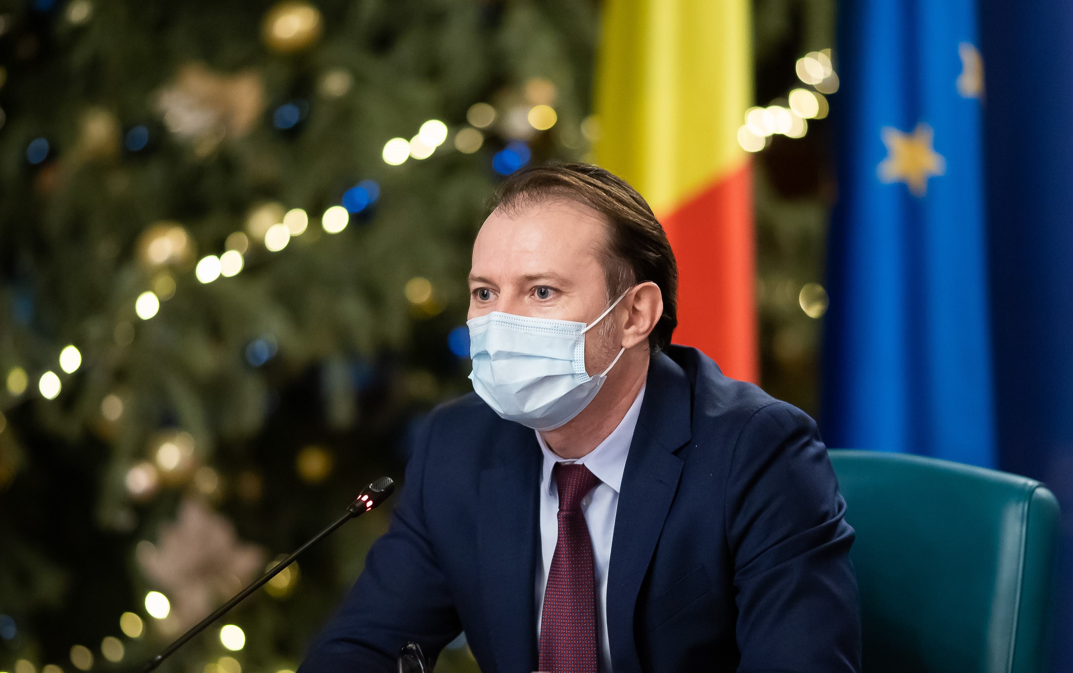 Premierul Florin Cîțu anunță că se vaccinează anti-COVID: „Când îmi vine rândul”