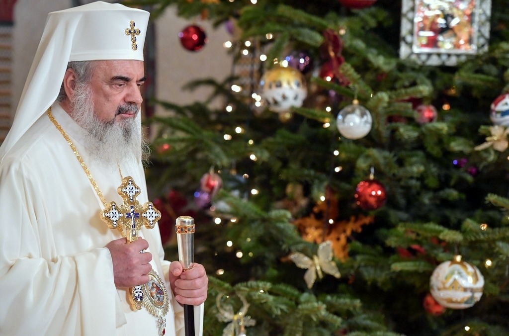 Mesajul de Crăciun al Patriarhului Daniel: Este mare nevoie de multă rugăciune, de solidaritate şi ajutorare frăţească