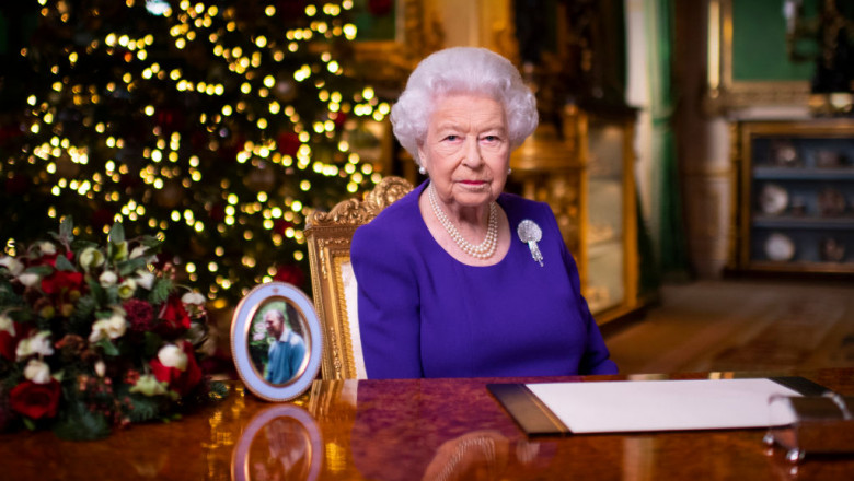 Mesajul de Crăciun al Reginei Elisabeta a II-a: „Nu sunteţi singuri”