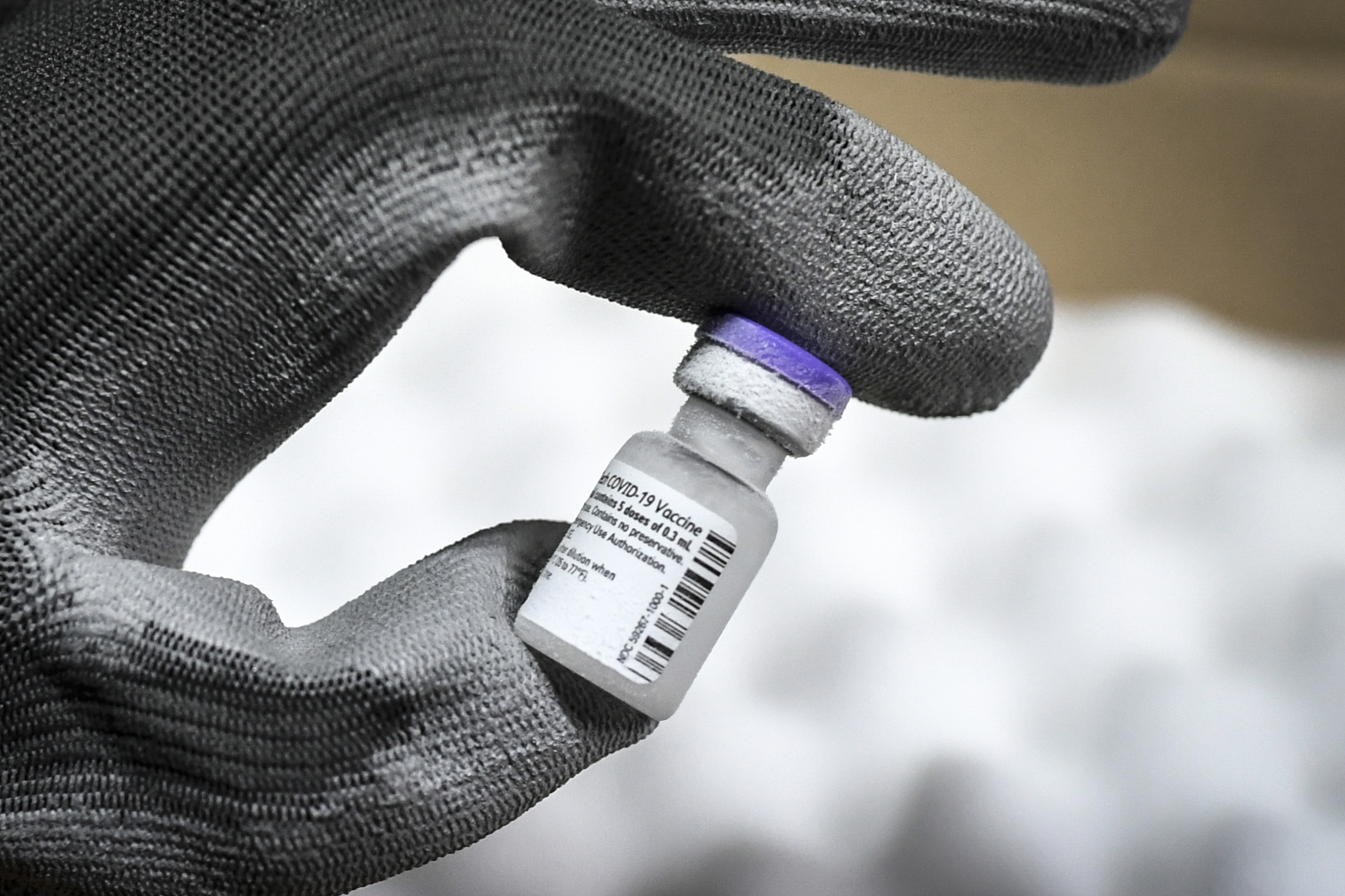 Cea mai așteptată zi de la izbucnirea pandemiei: Începe vaccinarea anti-COVID în România
