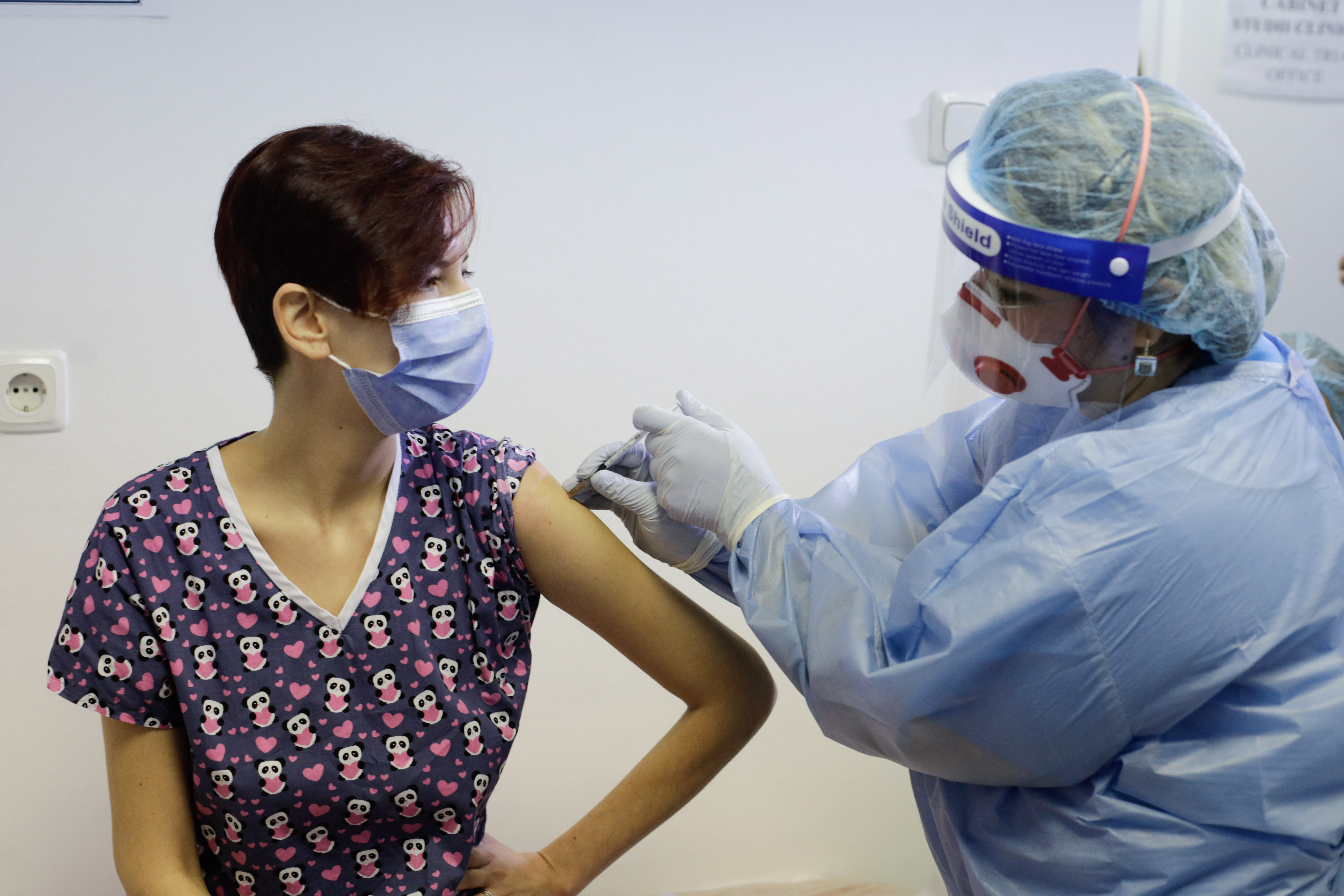 Cum te poți înscrie pentru vaccin? Autoritățile anunță că sunt mai multe modalități