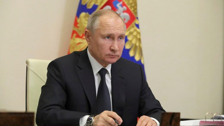 Vladimir Putin, în timpul unei ședințe online a Consiliului de Stat al Rusiei.