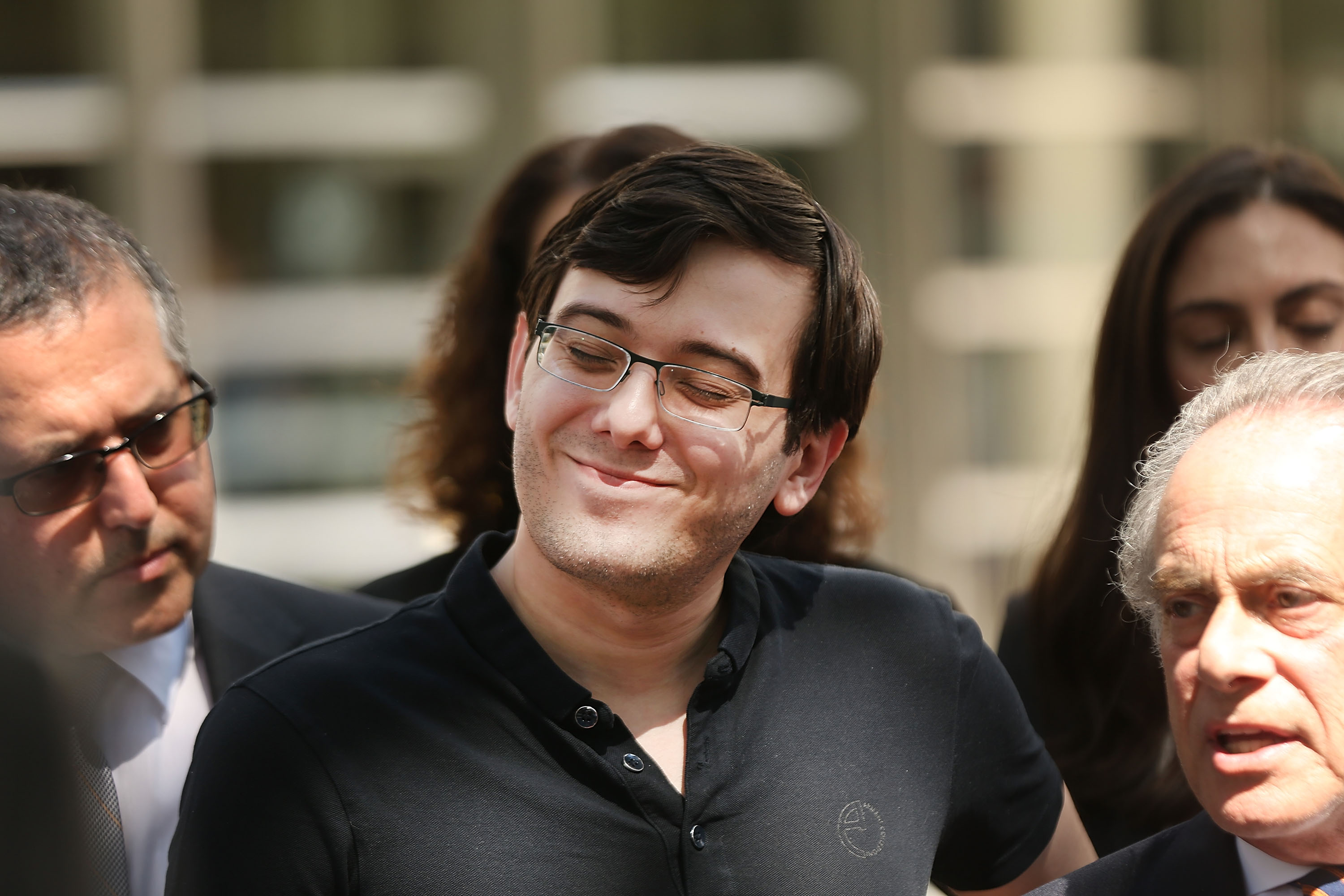 Cine este Martin Shkreli, „omul cel mai detestat din SUA”, și cum a făcut-o pe o jurnalistă să se îndrăgostească nebunește de el