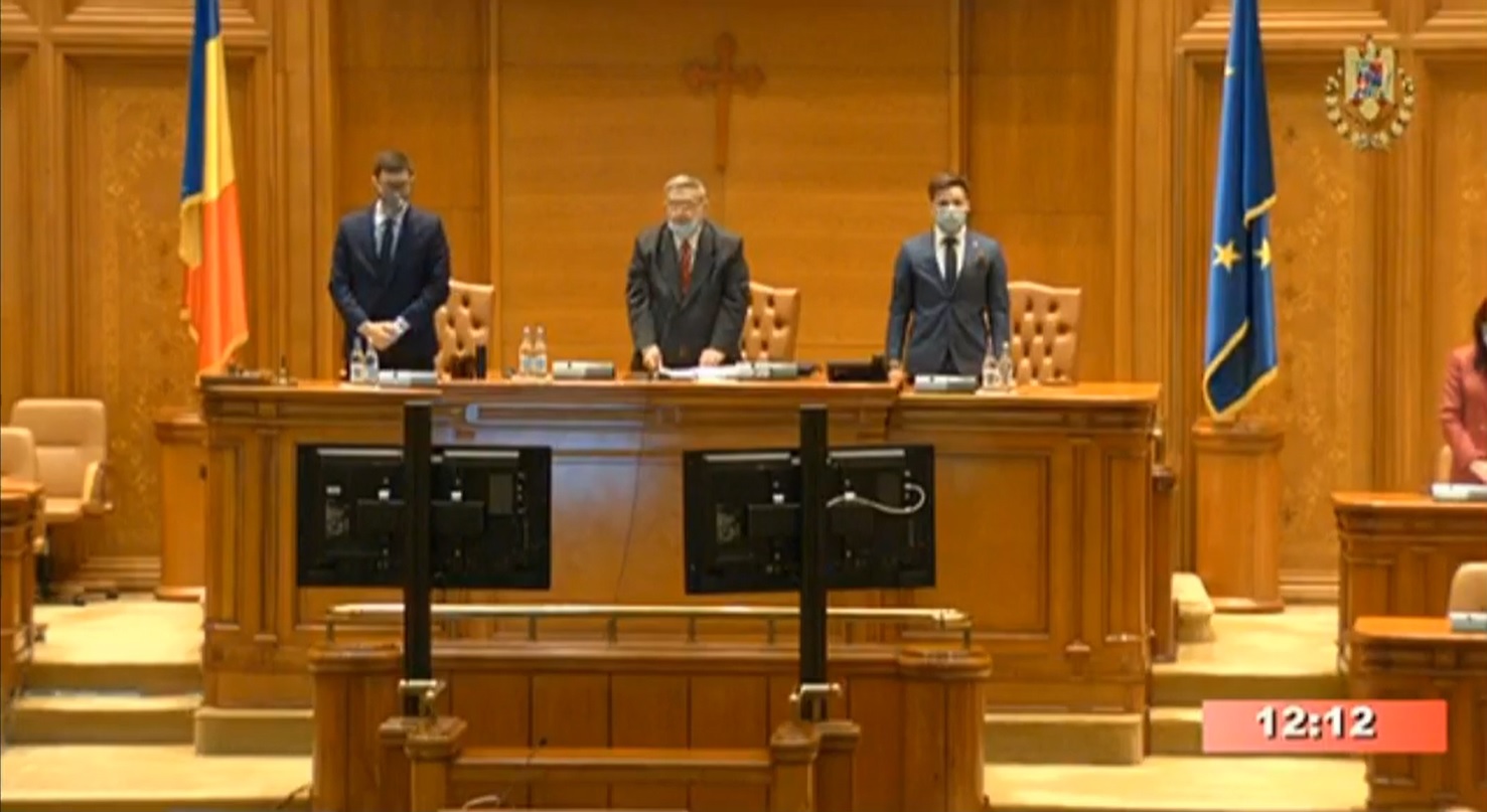 Cum a ajus AUR să conducă prima ședință în Parlament și să ignore regulile de protecție