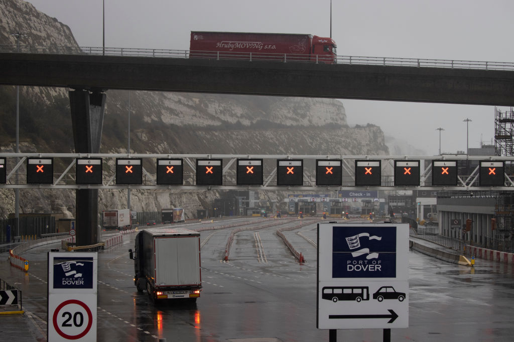 Anunțul MAE după ce Franța a permis deblocarea circulaţiei dinspre Marea Britanie