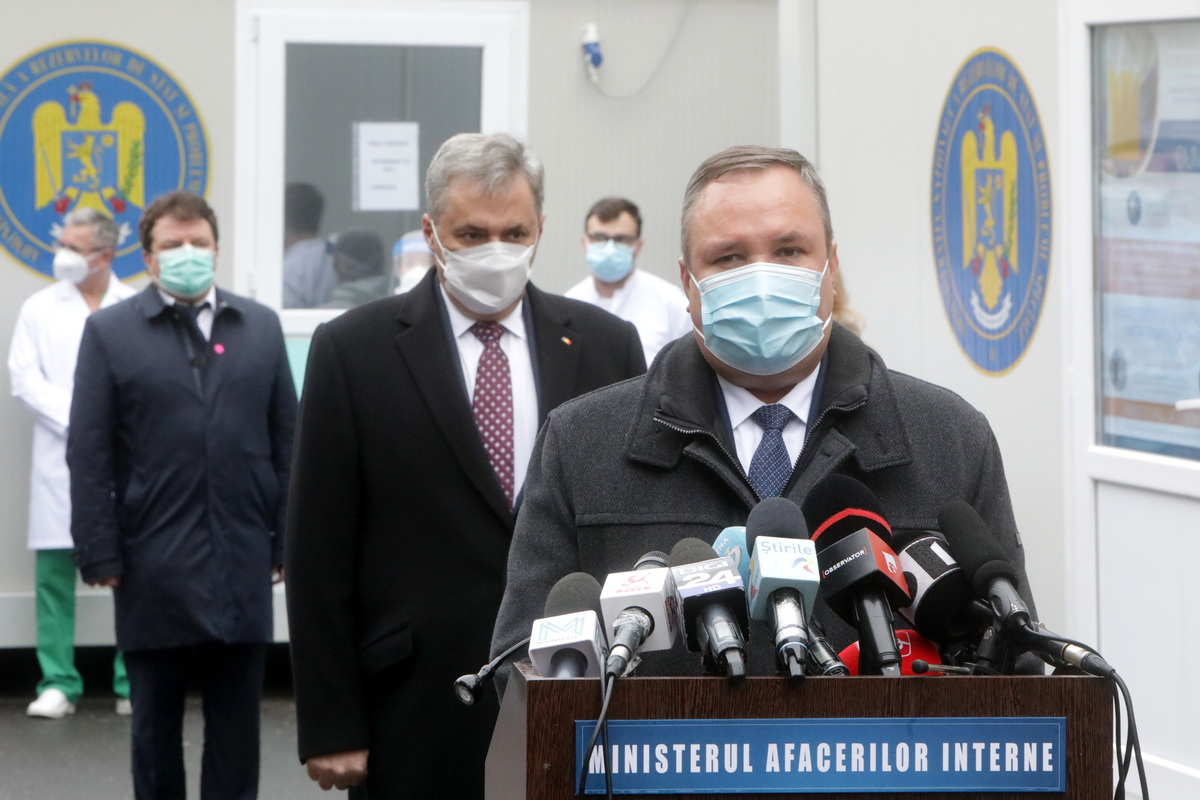 Nicolae Ciucă, despre organizarea vaccinării în România: Avem 995 de centre de vaccinare. Știm și numele șoferilor