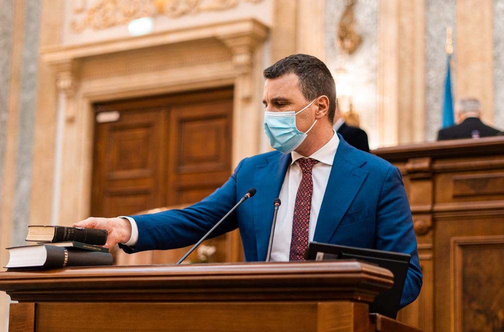 Tanczos Barna: Calitatea aerului nu poate fi îmbunătăţită de Ministerul Mediului, ci de comportamentul nostru, de modul în care trăim