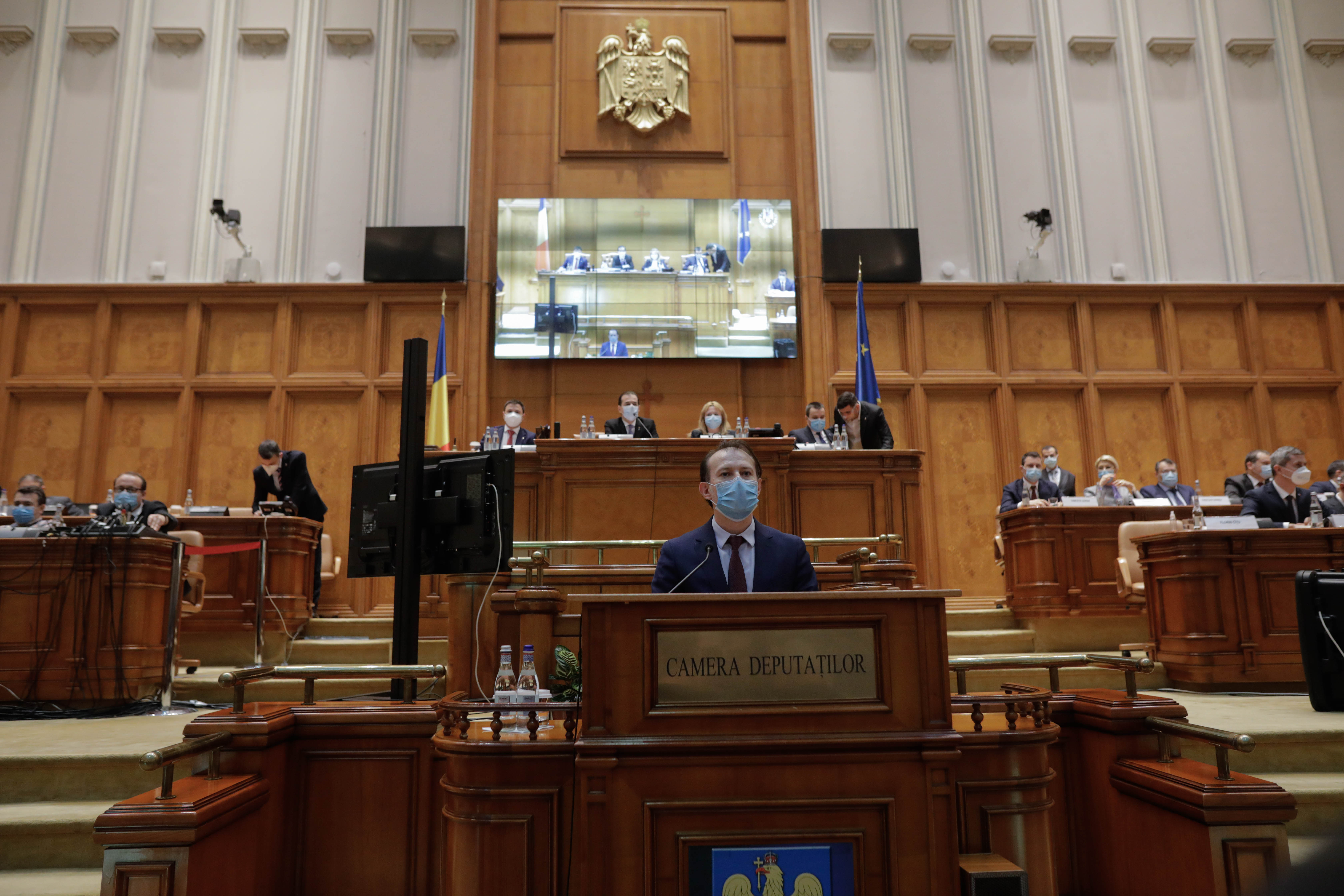 Dezbateri în Parlament, înainte de votul pentru Guvernul Cîțu. Ciolacu: „Ne vom bate cu voi pe tot terenul”