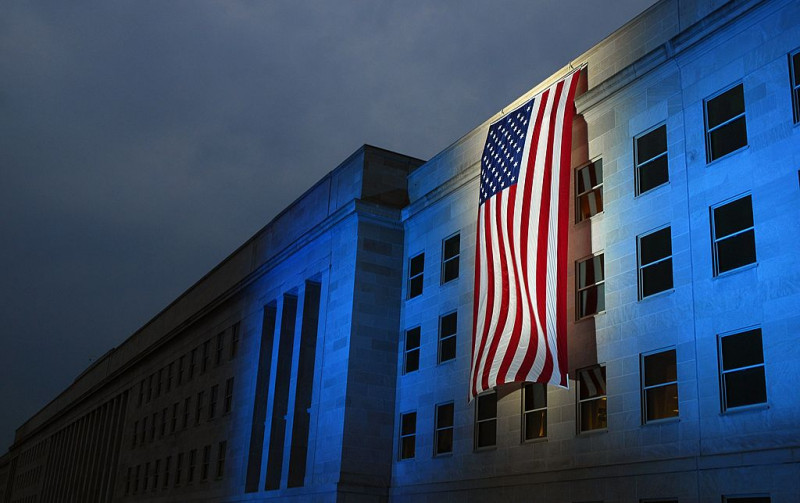 Gates Leads Pentagon Memorial Observance Of 9/11