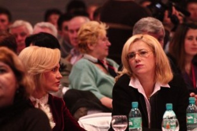 Victor Ponta: Corina Creţu şi Gabriela Firea au profil prezidenţiabil