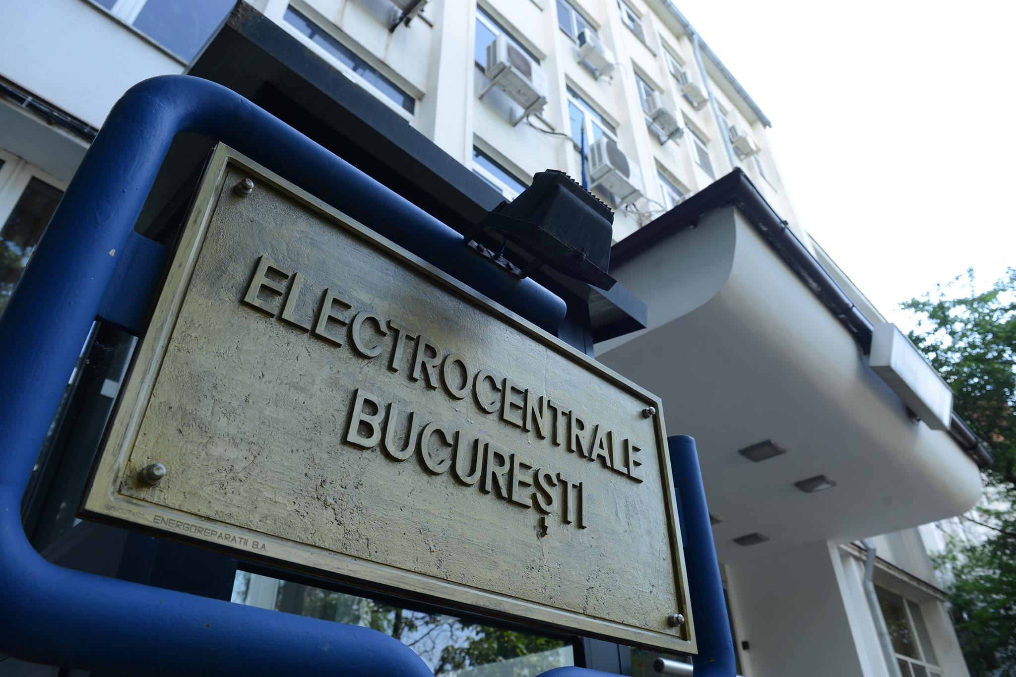 Percheziții DNA la ELCEN. Surse: Directorul general și cel comercial ar urma să fie duși de procurori la audieri