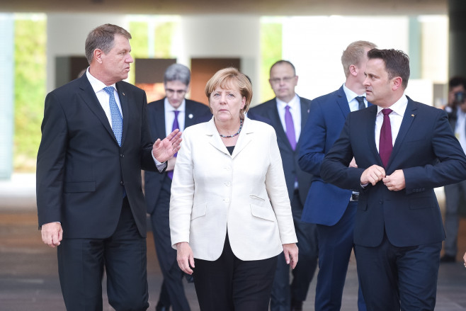 iohannis merkel presidency3