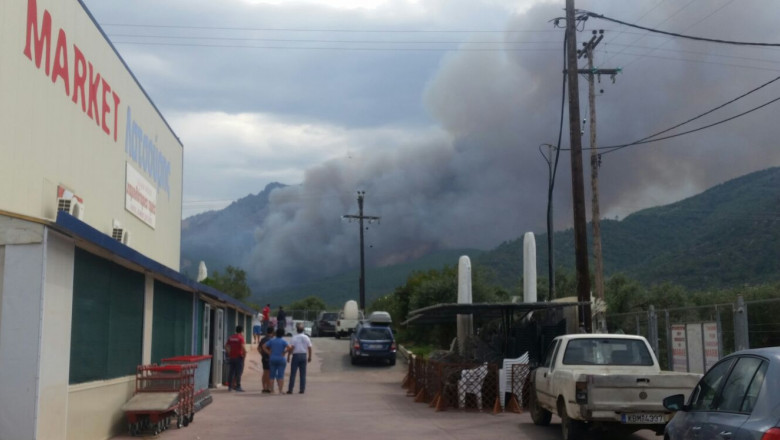 grecia incendiu thassos - wa