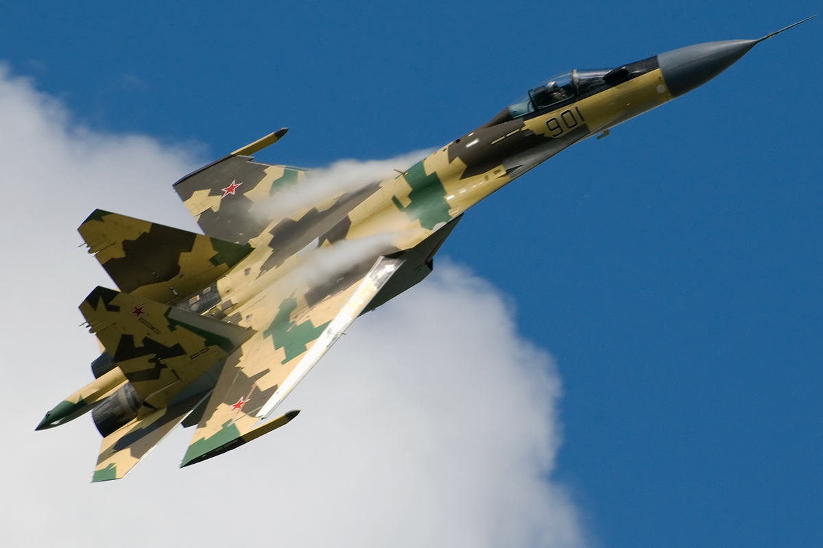 Ucraina a anunțat că a doborât un avion de luptă multirol Su-35 al Rusiei