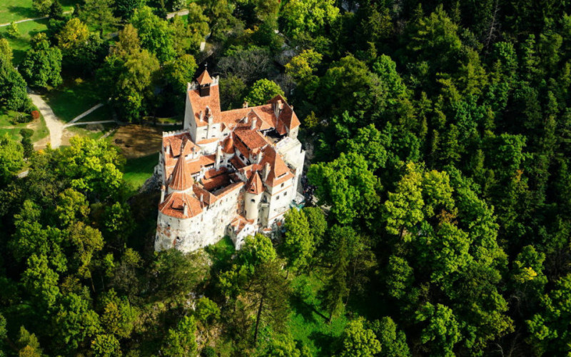 drakula-romania-transilvania-castles-4-960x600 (1)