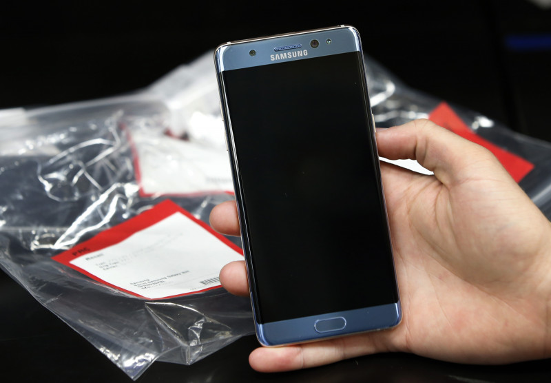 Consumer Product Safety Commission Announces Recall Of Samsung's New Galaxy Note 7