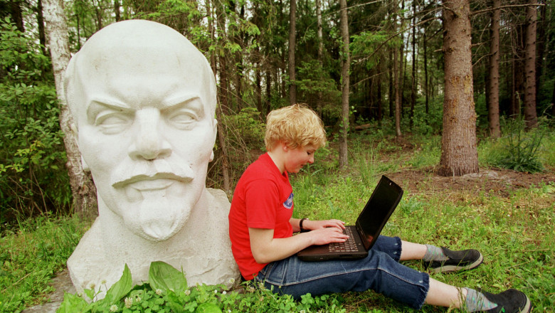 Relaxing with Lenin in Lithuania