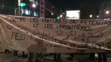 protest imigranti paris tw
