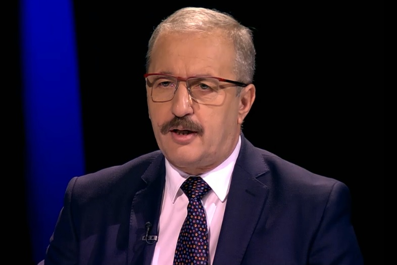 Dîncu, despre suspendarea MiG-urilor: 11 orfani mi-au cerut la înmormântare la Constanța „nu-i mai lăsați să zboare cu aceste avioane”