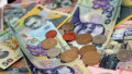 economie bani crestere salariu foto ins insse ro 06 08 2015