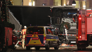 Lorry Drives Through Christmas Market In Berlin