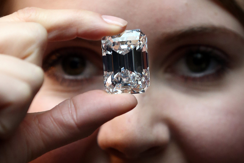 Sotheby's Preview A 100 Carat Diamond