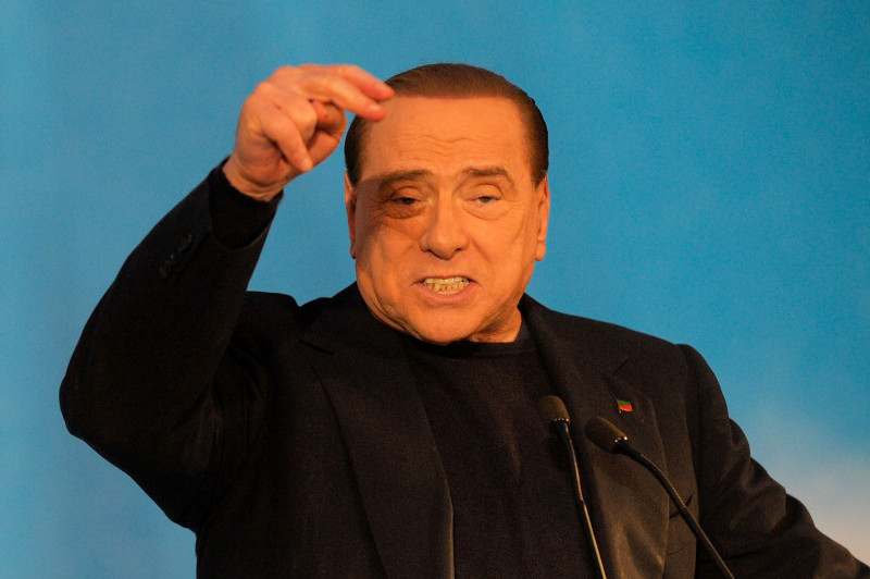 Silvio Berlusconi este fostul premier al Italiei