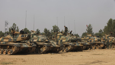 Turkish Military Continue Major Offensive Against IS In Syria