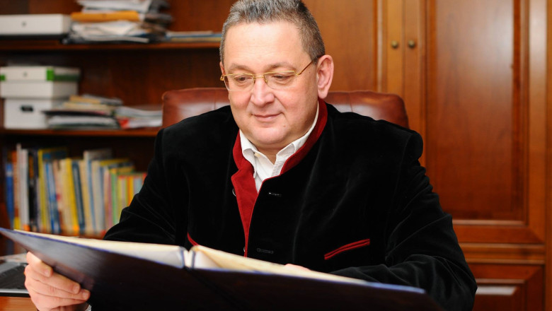 Reacția agențiilor de turism, după ce Radu Miruță a denunțat „ţepele” date clienților: Afirmații nefondate, populiste, greşite juridic