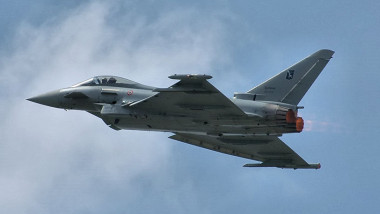 Eurofighter_Typhoon_02